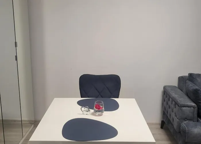 Hils Pallady Apartament Lyly